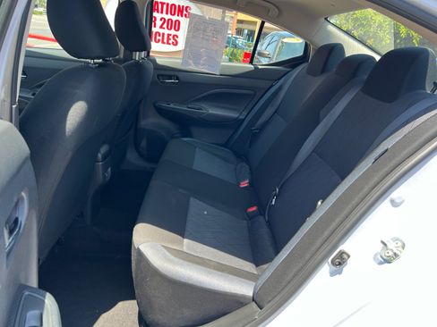 Used 2025 Nissan Versa SV w/ Trunk Package FWD image 28