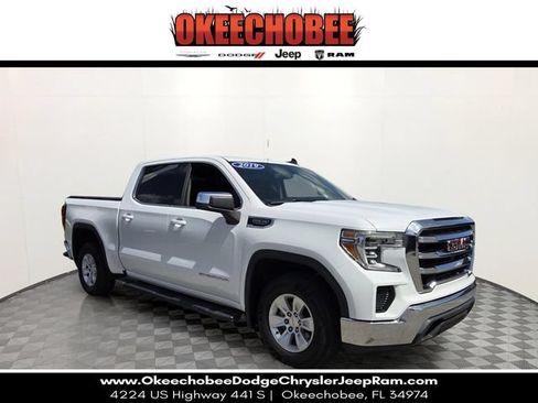 Used 2019 GMC Sierra 1500 SLE w/ SLE Value Package RWD image 1