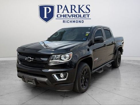 Used 2018 Chevrolet Colorado Z71 w/ Z71 Midnight Edition AWD/4WD image 3