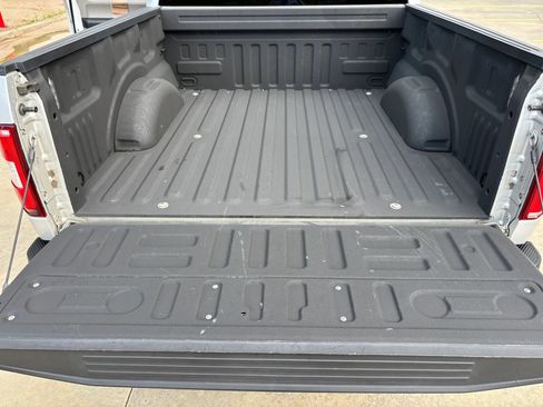 Used 2019 Ford F150 XLT w/ Equipment Group 302A Luxury RWD image 30