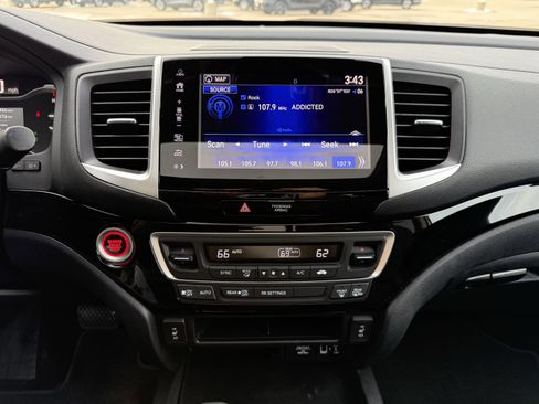 Used 2019 Honda Ridgeline RTL-E image 17