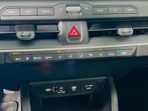 New 2026 Kia K4 LX image 13