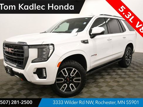 Used 2022 GMC Yukon AT4 image 1