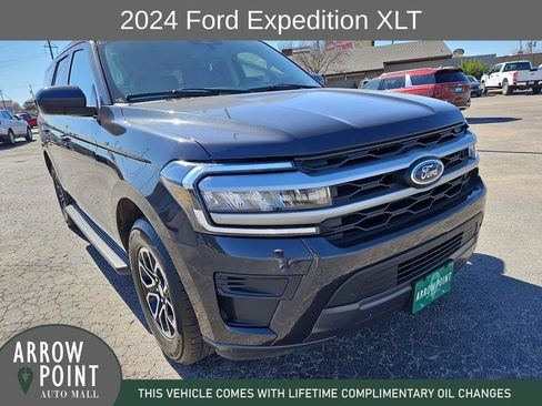 Used 2024 Ford Expedition XLT image 2