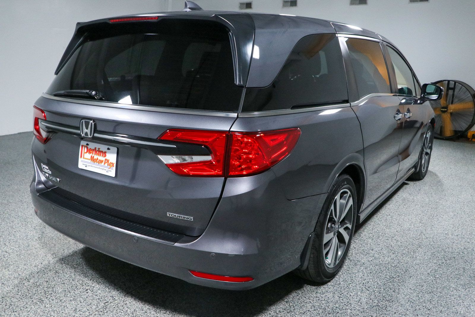 Used 2023 Honda Odyssey Touring image 7