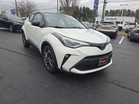Certified 2021 Toyota C-HR Limited image 11
