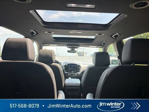 Used 2023 Chevrolet Traverse LT w/ LT Premium Package AWD/4WD image 21