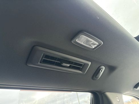 Used 2025 Chevrolet Tahoe High Country image 71