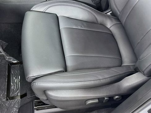 New 2026 Subaru Ascent Limited AWD/4WD image 19