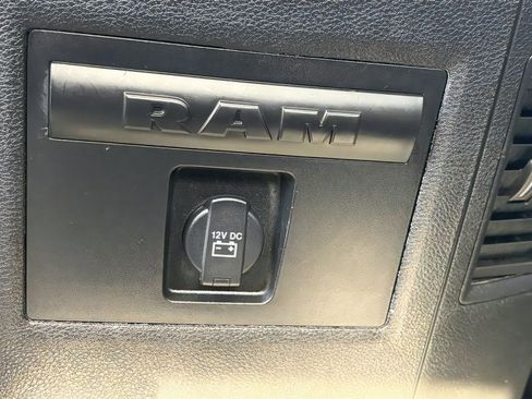 Used 2017 RAM 1500 Big Horn image 12