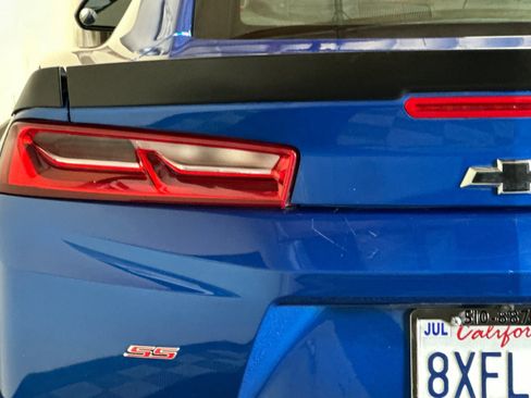 Used 2018 Chevrolet Camaro SS image 46