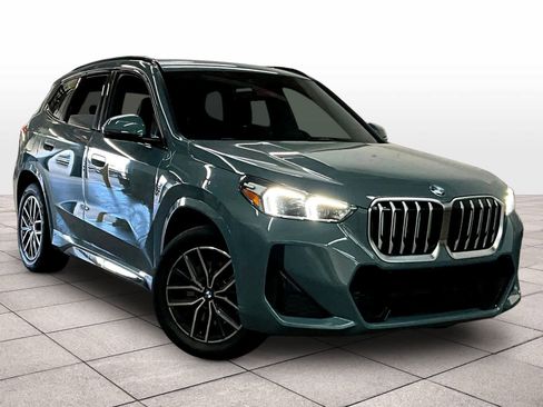 Used 2023 BMW X1 xDrive28i w/ M Sport Package image 2