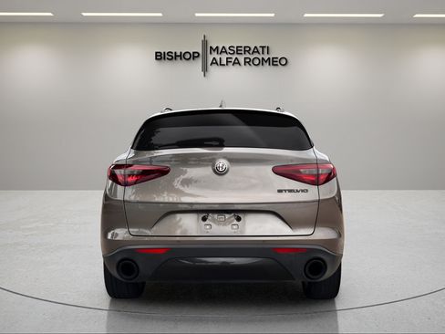 Used 2019 Alfa Romeo Stelvio w/ Nero Edizione RWD image 4