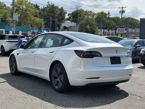 Used 2023 Tesla Model 3 Standard Range RWD image 5