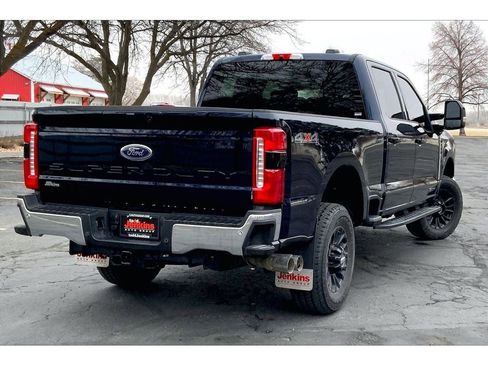 Used 2025 Ford F350 Lariat image 15