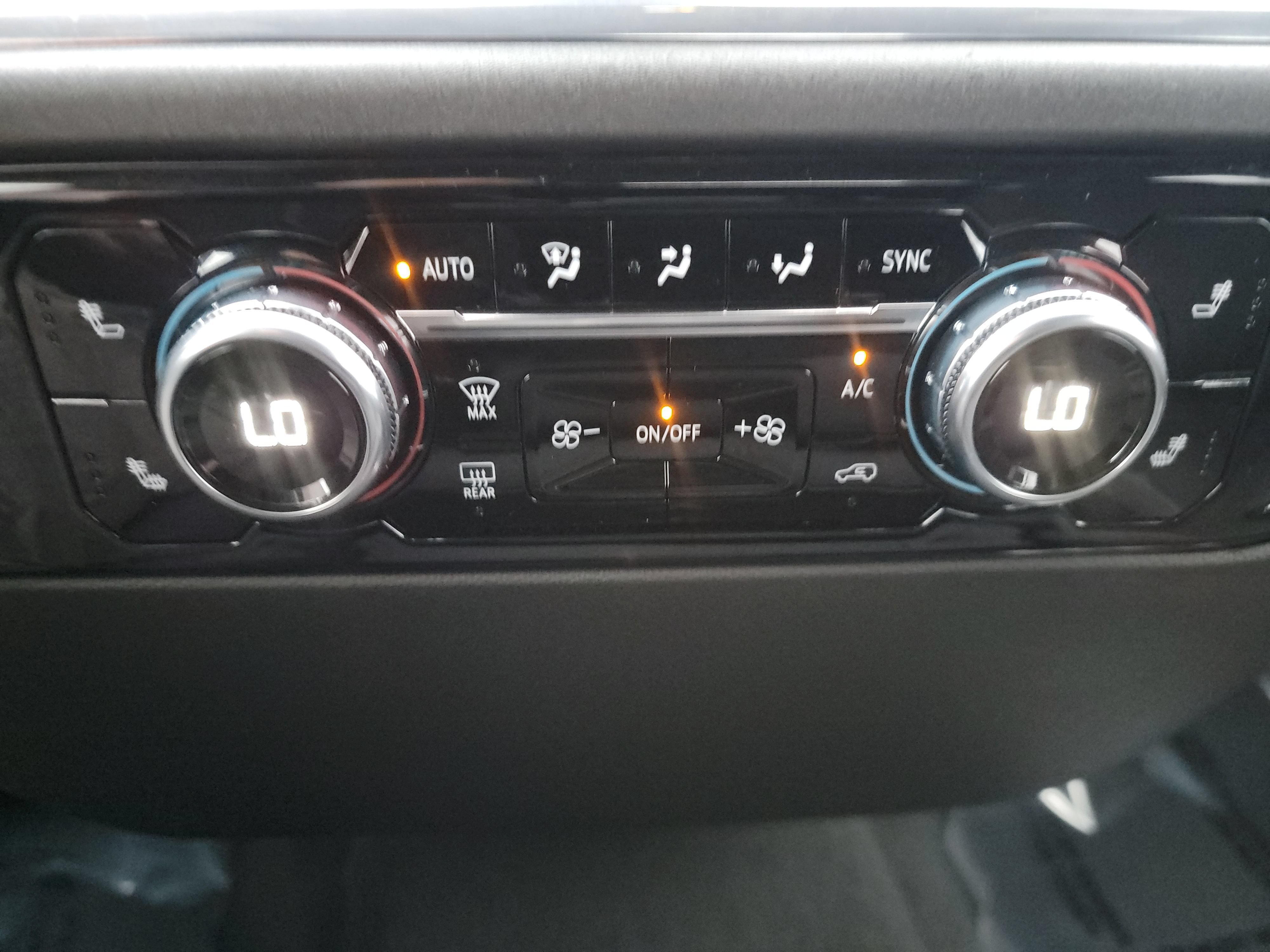 Used 2023 GMC Sierra 1500 Elevation AWD/4WD image 21