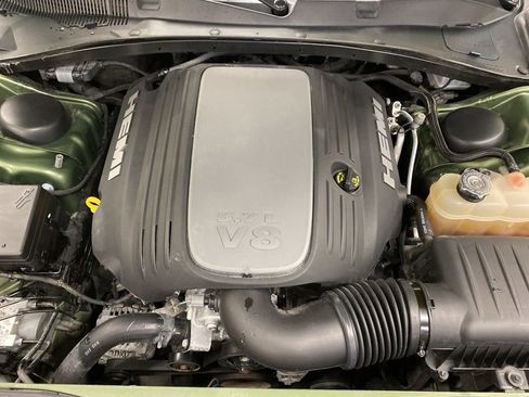 Used 2019 Dodge Charger R/T w/ Plus Group image 4