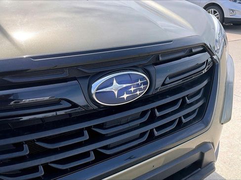 Used 2024 Subaru Forester Limited AWD/4WD image 34