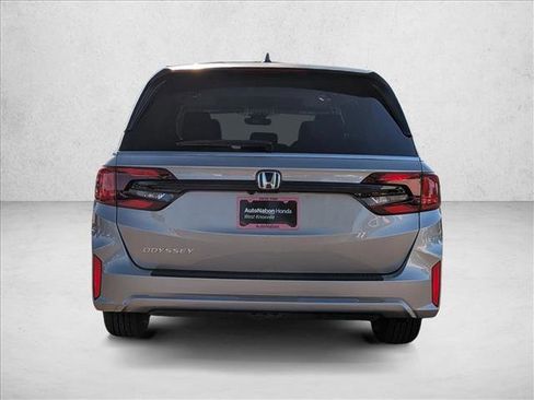 New 2026 Honda Odyssey EX-L image 8