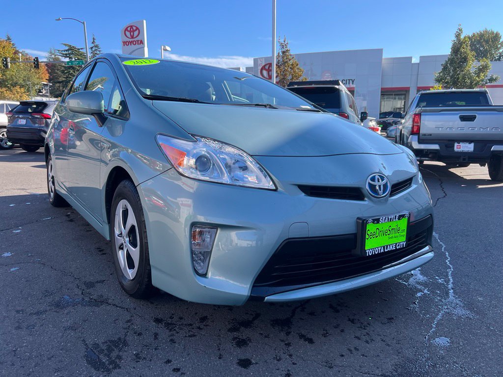 Used 2012 Toyota Prius Two FWD image 1