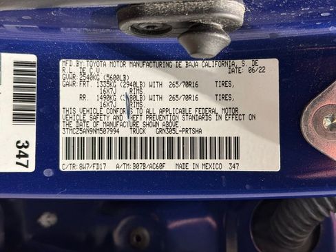 Used 2022 Toyota Tacoma TRD Off-Road w/ Technology Package image 27