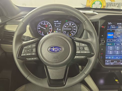 Used 2025 Subaru Forester Premium AWD/4WD image 14