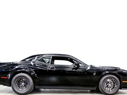 Used 2023 Dodge Challenger SRT Hellcat Redeye RWD image 2