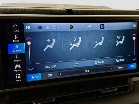 Used 2024 Jeep Wrangler Sport S image 23