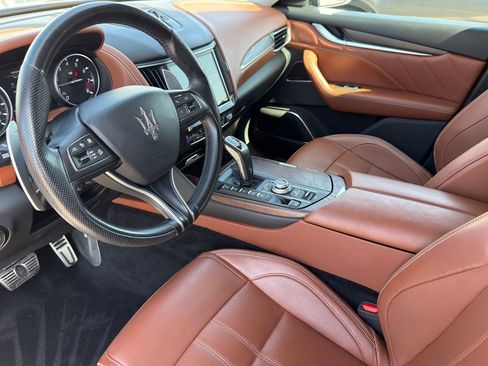 Certified 2022 Maserati Levante Modena S AWD/4WD image 12