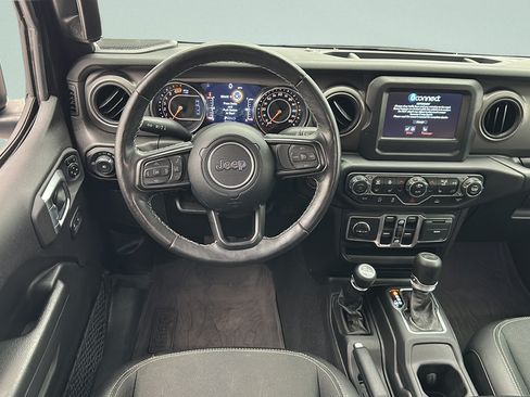 Used 2023 Jeep Wrangler Unlimited Sport AWD/4WD image 11