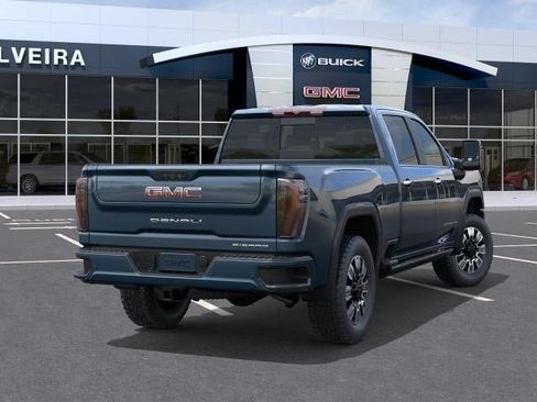 New 2026 GMC Sierra 2500 Denali w/ Denali Reserve Package AWD/4WD image 4