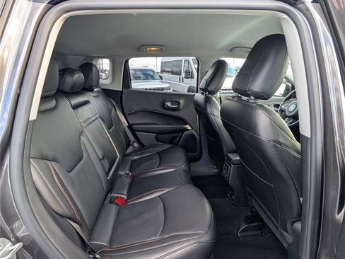 Used 2019 Jeep Compass Limited image 11