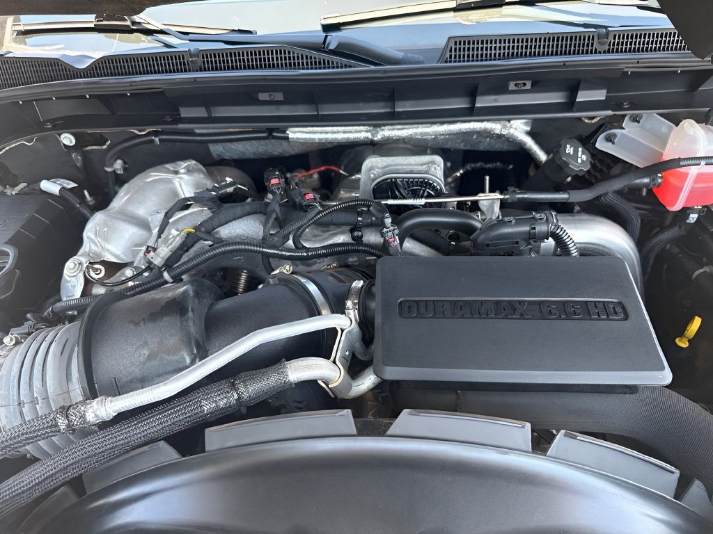 Used 2024 GMC Sierra 3500 Denali Ultimate AWD/4WD image 32