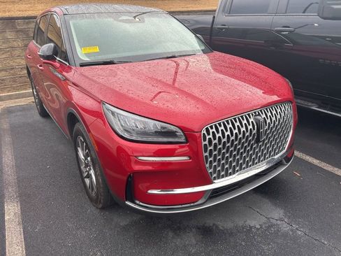 Certified 2023 Lincoln Corsair Standard w/ Equipment Group 101A image 2