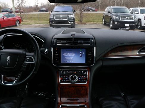 Used 2020 Lincoln Continental Reserve image 57