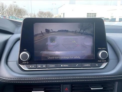 Certified 2024 Nissan Rogue SV w/ SV Premium Package image 19