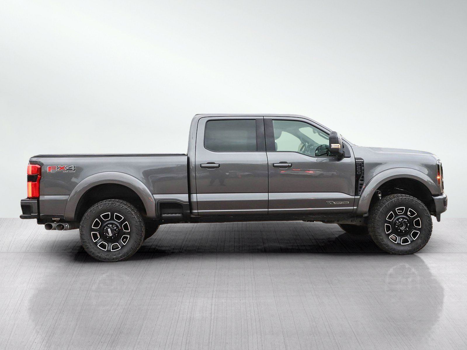 Used 2026 Ford F250 Platinum AWD/4WD image 6