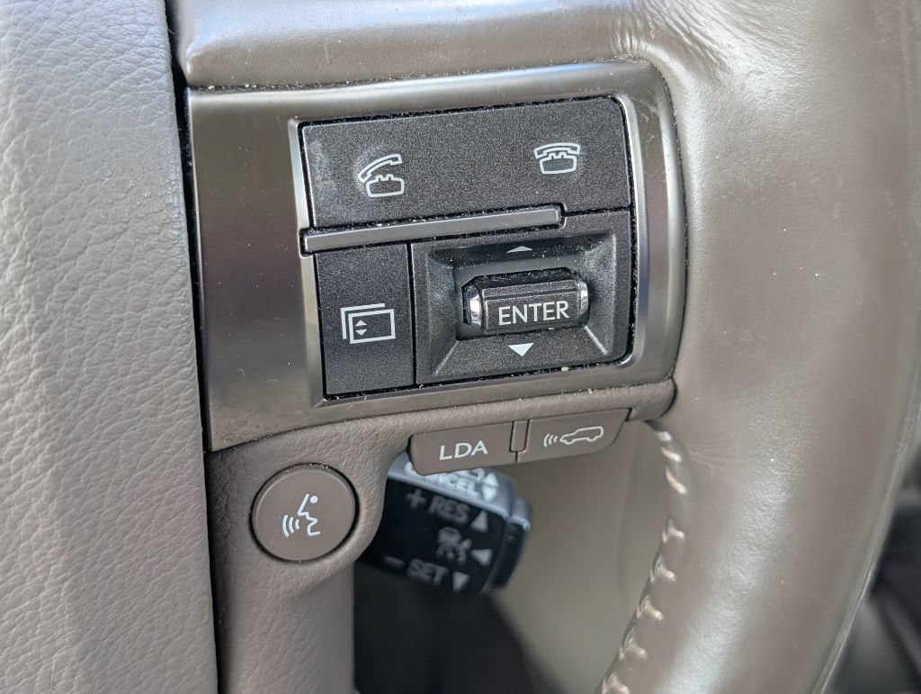 Used 2019 Lexus GX 460 Luxury AWD/4WD image 14