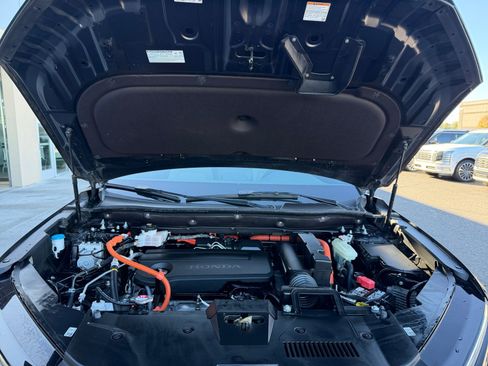 Used 2024 Honda CR-V Sport Touring image 22