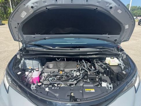 Used 2026 Toyota Sienna XSE FWD image 20