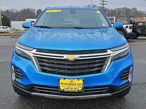 Used 2024 Chevrolet Equinox LT image 2