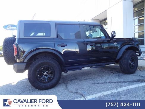 Certified 2024 Ford Bronco Wildtrak AWD/4WD image 3