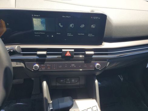 New 2026 Kia Sportage EX FWD image 14