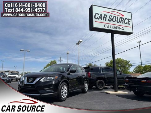 Used 2018 Nissan Rogue S FWD image 1