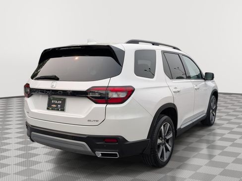 Used 2023 Honda Pilot Elite image 5
