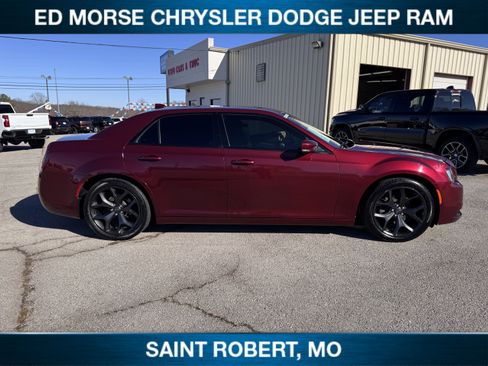 Used 2021 Chrysler 300 S image 7