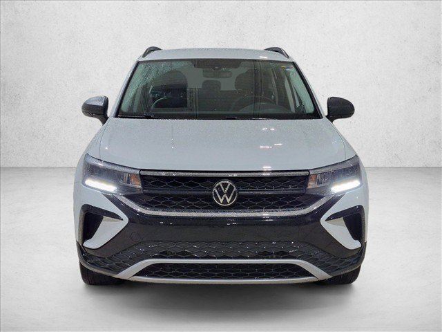 Used 2023 Volkswagen Taos S FWD image 2