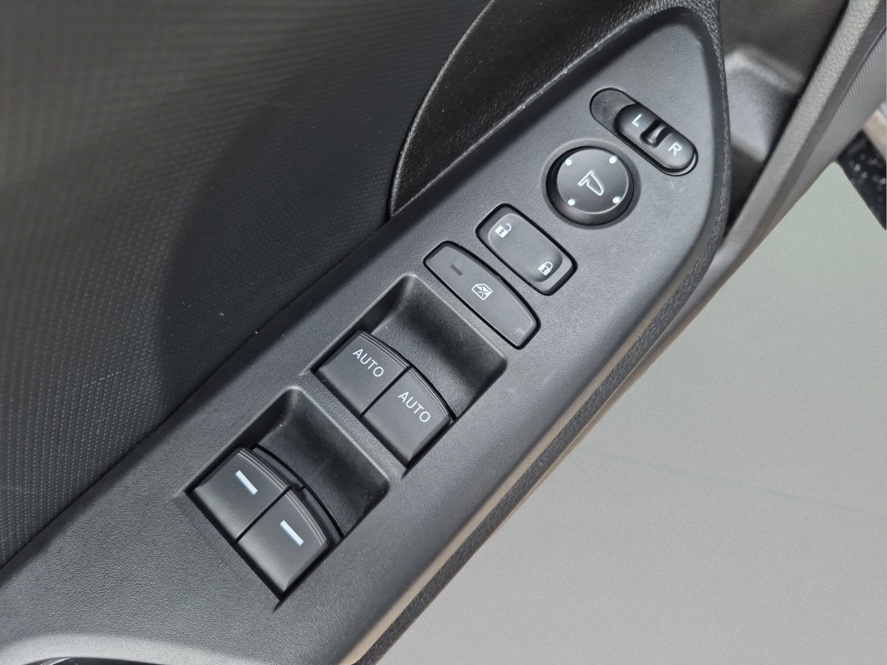 Used 2021 Honda Civic Sport image 16