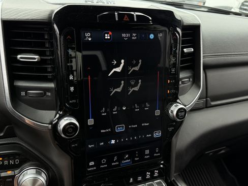 Used 2023 RAM 1500 Laramie AWD/4WD image 27