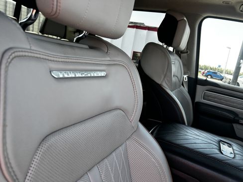 Used 2025 RAM 1500 Tungsten AWD/4WD image 12